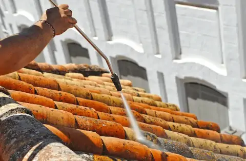 Nettoyage de toitures - Fléré-la-Rivière